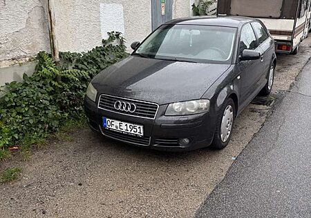 Audi A3 2.0 FSI Attraction