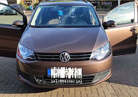 VW Sharan Volkswagen 2.0 TDI DSG BlueMotion Technology Comfortline