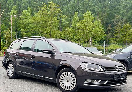 VW Passat Variant Volkswagen 2.0 Blue TDI DSG Highline ACC KAMERA SHZ AHK *TOP*