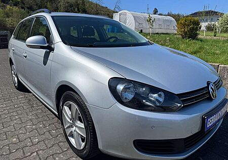 VW Golf Volkswagen VI 1,6 TDI-Kombi-Comfortline-AHK-