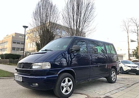 VW T4 Caravelle Volkswagen 2,5-l-Diesel TDI 111kW+TOP ANGEBOT+