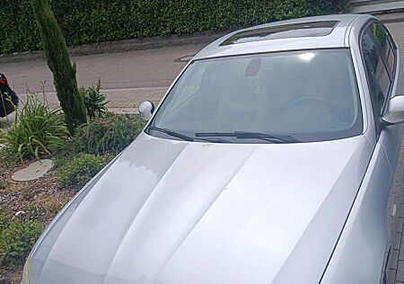 BMW 320i 320
