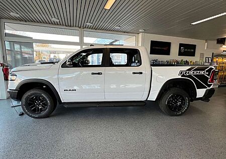 Dodge RAM Rebel Premium 3.0 , MY 2025 , LPG , Luft