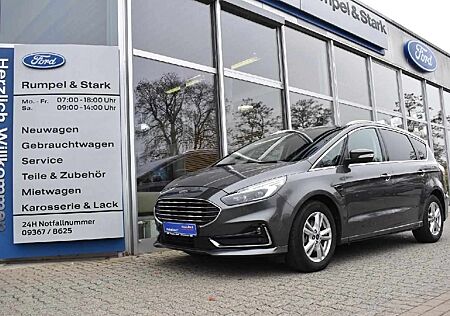 Ford S-Max Titanium