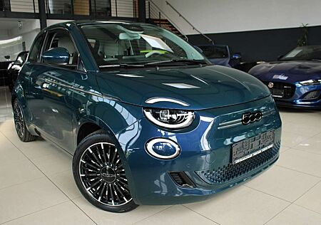 Fiat 500E SONDERMODELL LA PRIMA BY BOCELLI LEDER NAVI 1-HAND