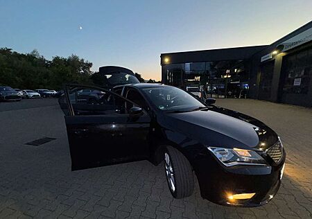 Seat Toledo 1.6 TDI mit CarPlay
