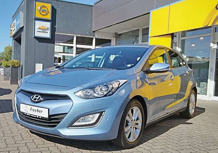 Hyundai i30 Style /Rückfahrkamera /Navigation /Sitzheizung