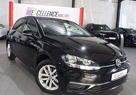 VW Golf Volkswagen VII 2.0 TDI DSG Comfortline SPORT / NAVI-DM