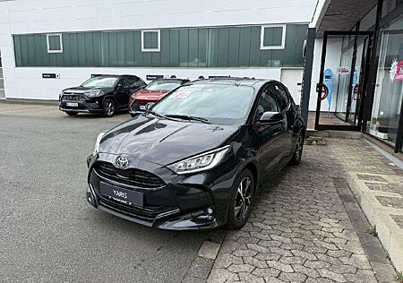 Toyota Yaris Hybrid Teamplayer***Kamera,SHZ,Klima***