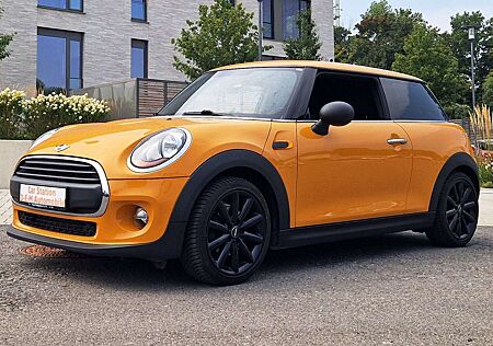 Mini ONE Blackyard/17 Zoll Spoke Alu/2Hand/Klima/Color/