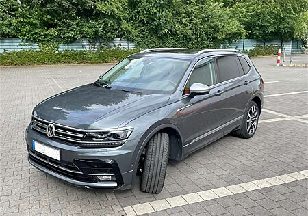 VW Tiguan Allspace Volkswagen 2.0 TSI 4Motion DSG Highline