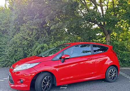 Ford Fiesta Ford Fiesta 1.6 TDCi | 95 PS | Klima | Tempomat |