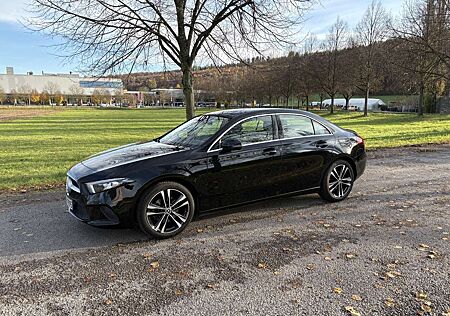 Mercedes-Benz A 200 7G-DCT Progressive