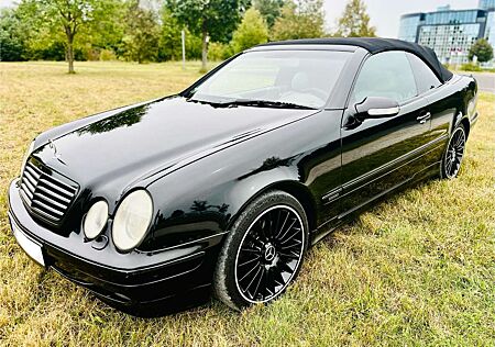 Mercedes-Benz CLK 320 Cabrio Elegance (Benzin & LPG)