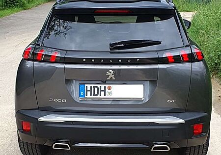 Peugeot 2008 PureTech 155 EAT8 GT
