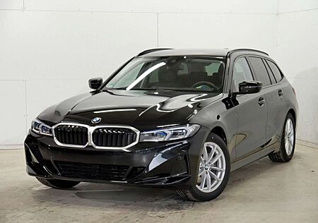 BMW 320i 320 Touring HeadUP Widesreen RFK AHK e-Sitze