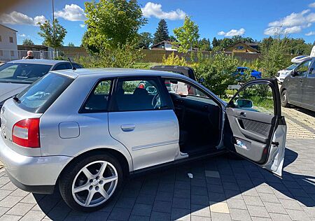 Audi A3 1.8 T Automatik Ambiente