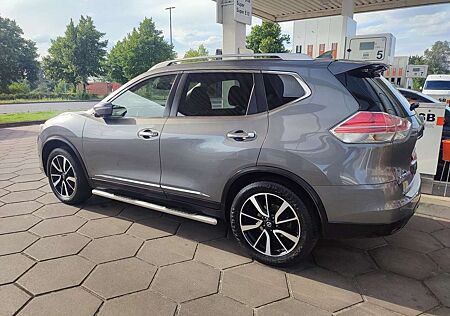 Nissan X-Trail Panorama Dach. Anhängerkupplung, Sommer/Wintreifen