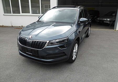 Skoda Karoq Sportline 1 Hd. Garantie -02/26 ACC LED PDC Kamera