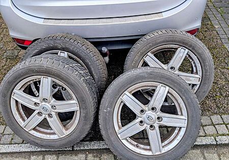 Kia Carens Diesel 1.7 CRDi Spirit