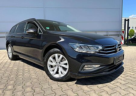 VW Passat Variant Volkswagen 2.0TDI/150PS/DSG/AHK/1.Hand/MJ21