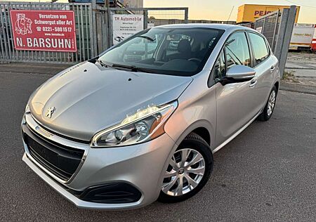 Peugeot 208 PureTech 82 Active Carplay/Kamera