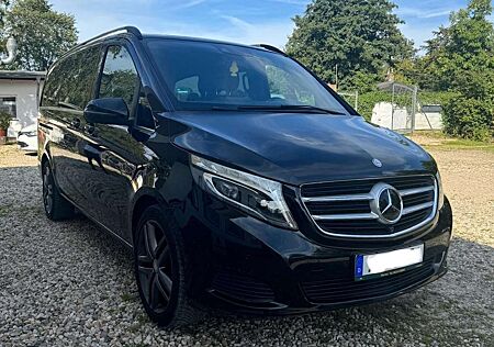 Mercedes-Benz V 250 (BlueTEC) d extralang 4Matic 7G-TRONIC Avantgarde