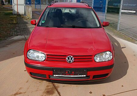 VW Golf Volkswagen 1.6 Auto Red Pacific Variant