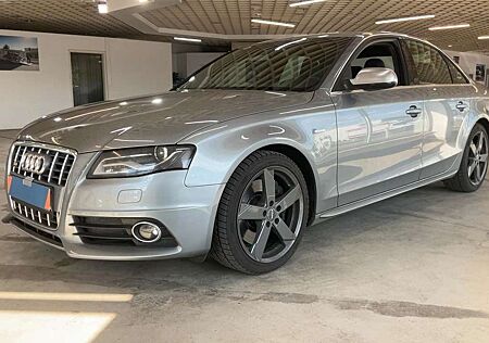 Audi S4 3.0 TFSI Limousine quattro +BI-XENON+S.DACH+