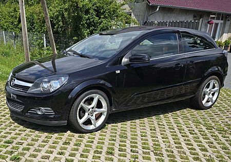 Opel Astra GTC 1.6 Sport