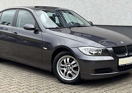 BMW 318 i Lim Advantage 6.Gang Pdc/Temp/Shz/Klimaut