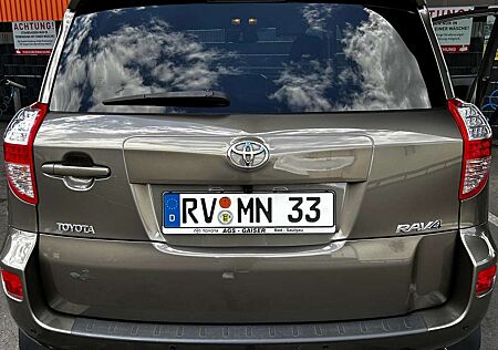 Toyota RAV 4 travel