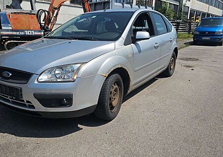 Ford Focus Lim. Fun X*1.6 BENZIN*KLIMA*TEMPO*TUV*