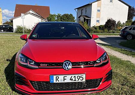 VW Golf GTI Volkswagen DSG Perf. Pano. Standh. Dynau. Ahk