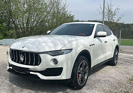 Maserati Levante S Q4