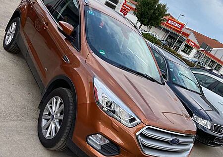 Ford Kuga 2.0 TDCi 4x4 Aut. Titanium