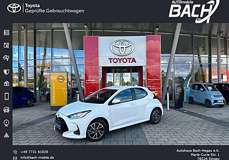 Toyota Yaris 1.5 Hybrid Team Deutschland, LED, KAMERA