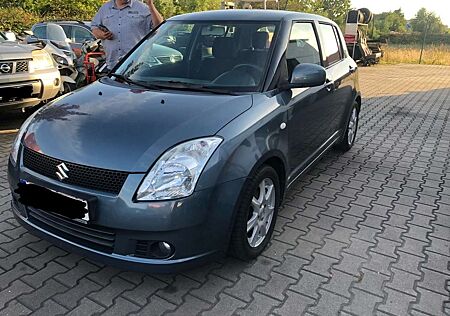 Suzuki Swift 1.3 Comfort dance