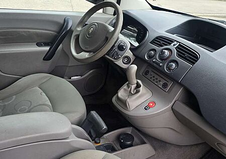 Renault Kangoo 4-Türer 1.6 8V Authentique