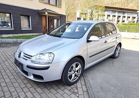VW Golf Volkswagen 1.6 Automatik