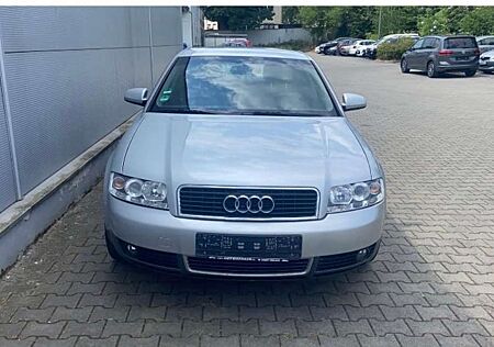 Audi A4 1.6 Benzin Klima 02/25 TÜV