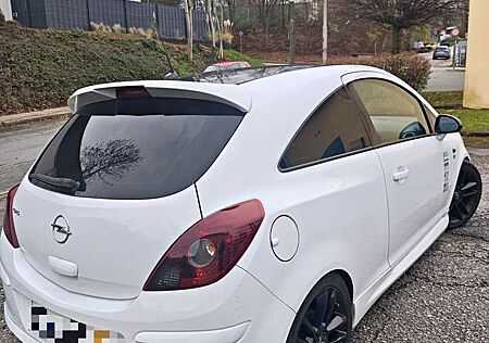 Opel Corsa 1.4 16V Limited Edition