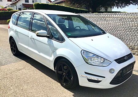 Ford S-Max 2.0 TDCi Business Edition Aut. NAVI*PDC*!