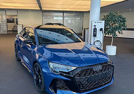 Audi RS3 TFSI Limousine quattro S tronic