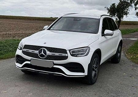 Mercedes-Benz GLC 220 d 4Matic 9G-TRONIC AMG Line Memory beids.