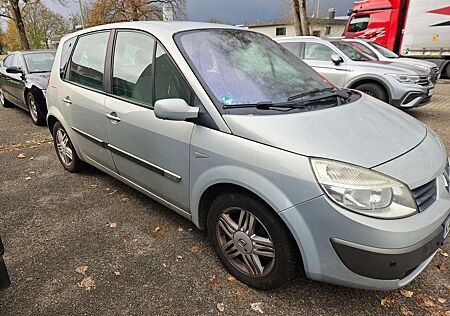 Renault Scenic 1.6 16V Confort Dynamique