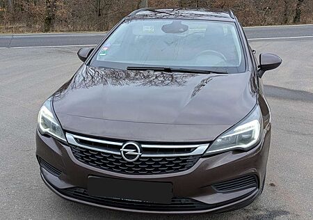 Opel Astra Sports Tourer 1.4 Business