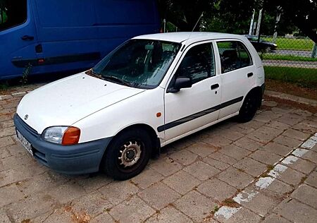 Toyota Starlet 1.3 5 türig