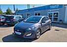 Hyundai i30 blue 1.6 CRDi 81kW Trend