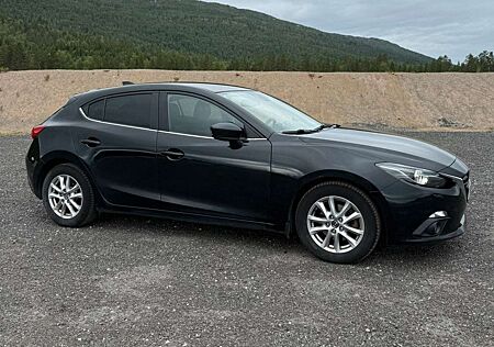 Mazda 3 SKYACTIV-D 150 Automatik Sports-Line